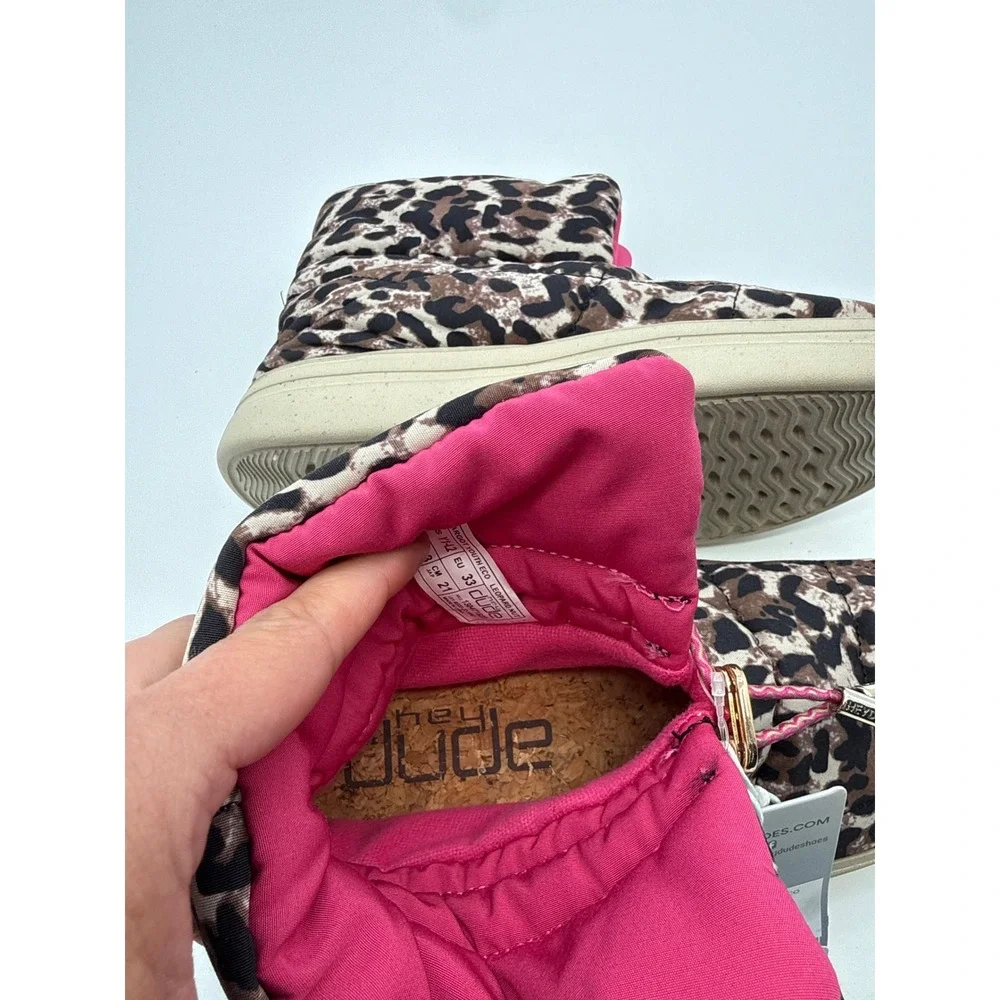 Hey Dude Girls Size 1 Margot Youth Eco Leopard Nut Animal Print bungee NWT